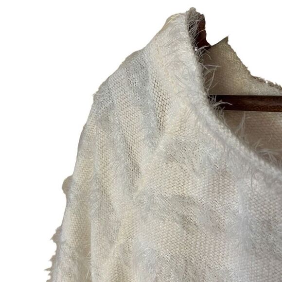 1. State Scoop Neck Top - Picture 5 of 9